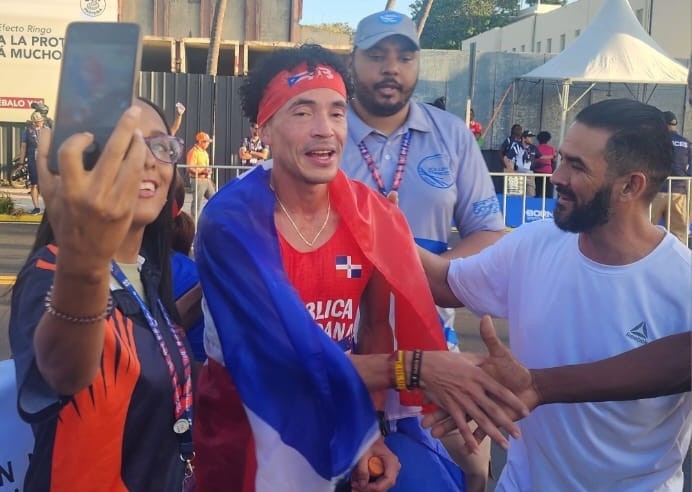 Dominicano Álvaro Abreu gana el oro de la media maratón – El Nuevo Diario  (República Dominicana)