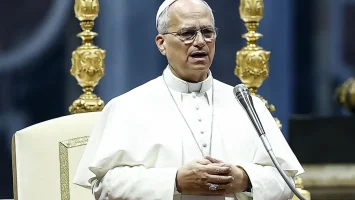 León XIV pide proteger a los menores migrantes con dignidad