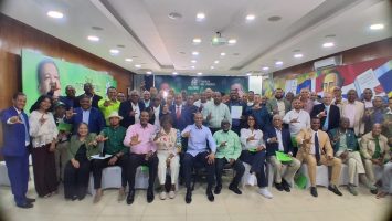 Antonio Florián juramenta a 79 vicesecretarios de Deportes de la Fuerza del Pueblo