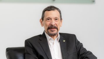 Cardnet informa que lidera la adquirencia en RD y se posiciona #23 en América Latina