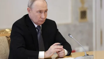 Putin acepta reanudar en noviembre las negociaciones con Ucrania y mediación de EE.UU.