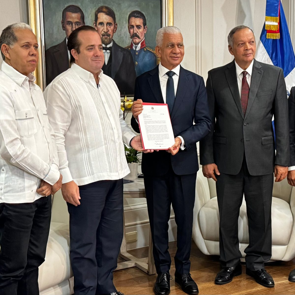 Poder Ejecutivo deposita en el Senado proyecto de Ley del Plan Nacional de Ordenamiento Territorial