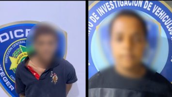 PN arresta a dos hombres con motocicletas reportadas como robadas en Santiago